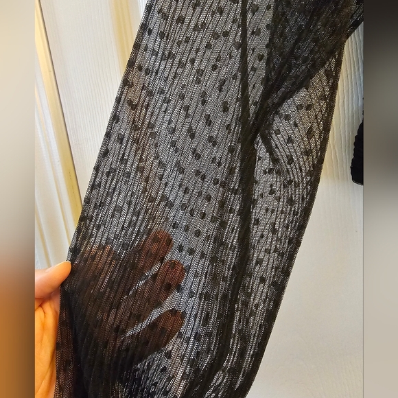 Long Sleeve crop top - Picture 3 of 4